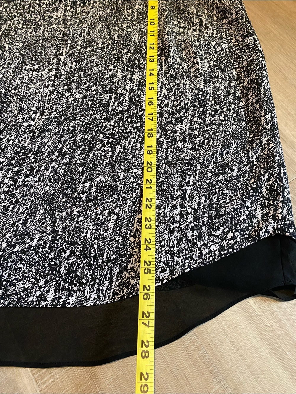 Violet & Claire Women’s Sleeveless Top - Picture 5 of 5